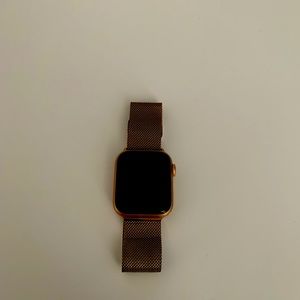 Apple Watch Series 5 Rose Gold 40mm